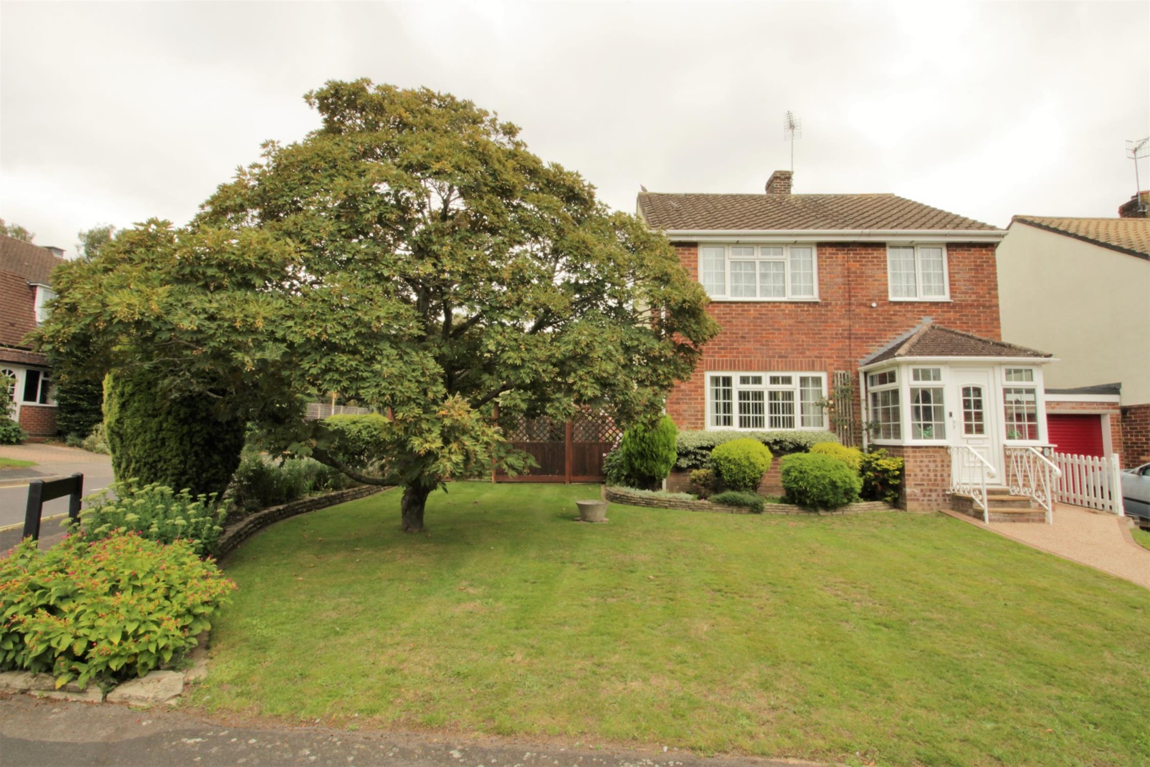 For Sale Highfield Avenue, Waterlooville, 3 Bedroom Property from