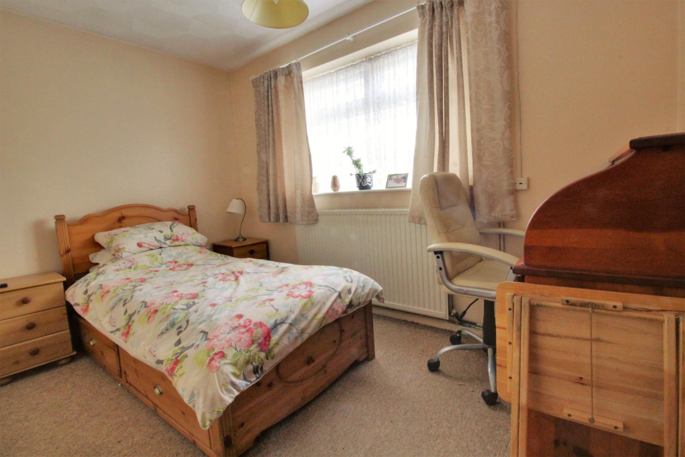For Sale Hazleton Way, Horndean, Waterlooville, 3 Bedroom Property