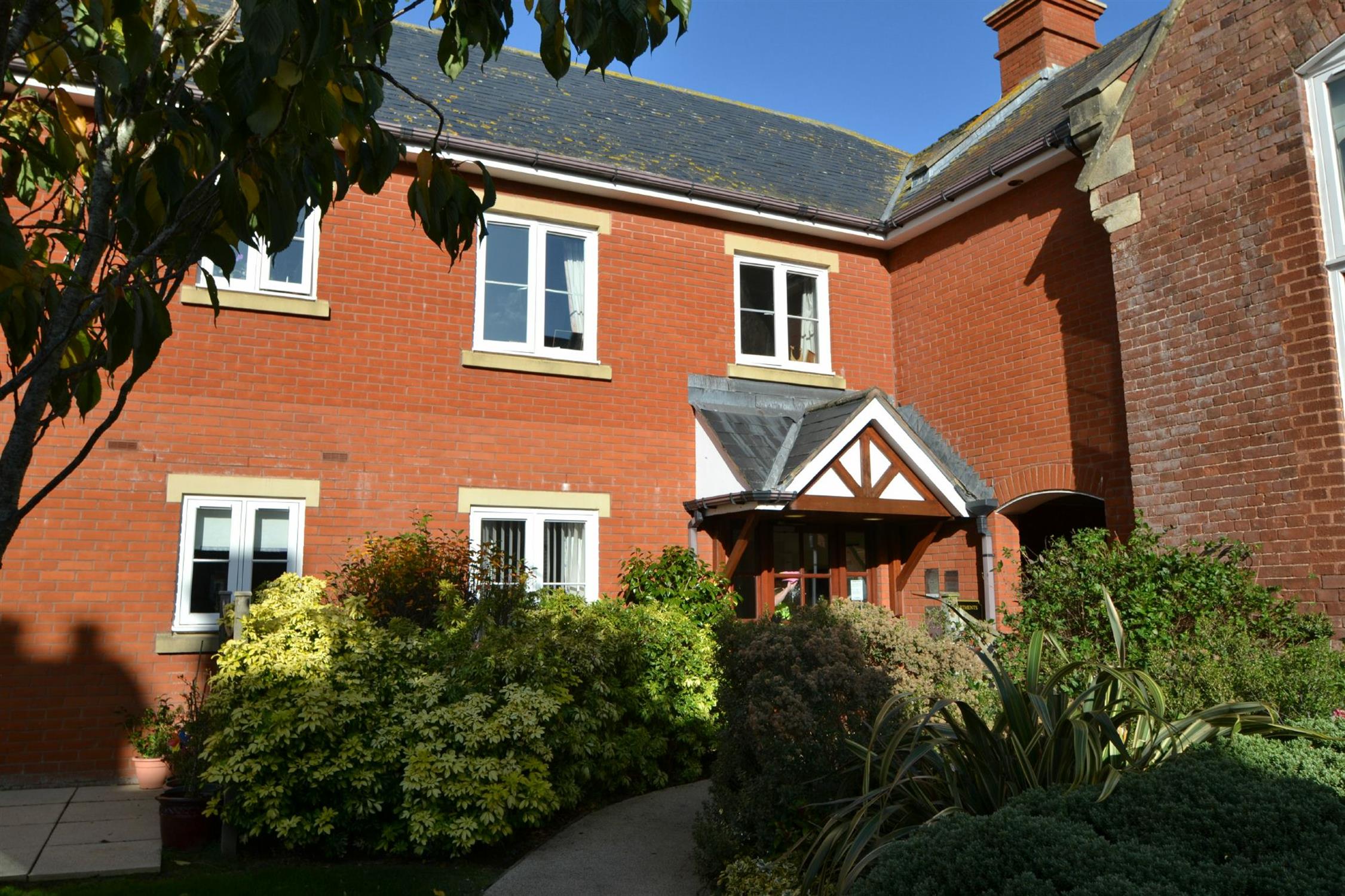 Ground Floor Flat for sale in ARMADA COURT, TOPSHAM, EXETER, DEVON EX3