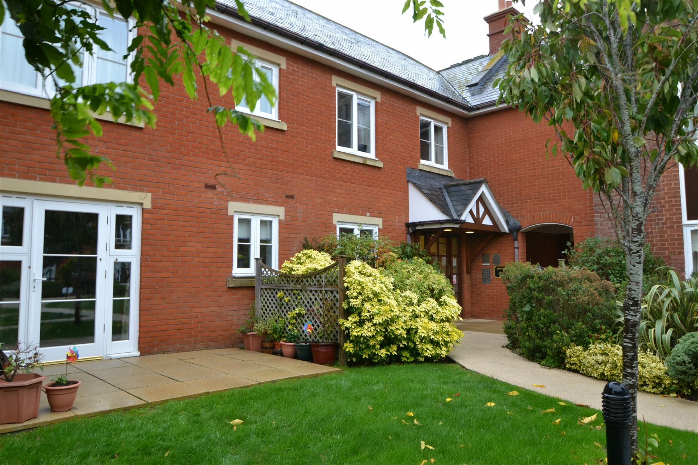 Ground Floor Flat for sale in ARMADA COURT, TOPSHAM, EXETER, DEVON EX3