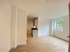 Estate Agents in Lettings : Chiltern Hills : 1 Bedroom Flat : Tempus Court, : £1,250 pcm : Click here for more details on this property