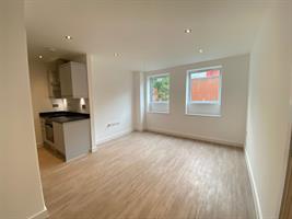 Estate Agents in Lettings : Chiltern Hills : 1 Bedroom Flat : Tempus Court, : £1,250 pcm : Click here for more details on this property