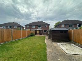 Estate Agents in Lettings : Chiltern Hills : 3 Bedroom Semi-Detached House : Carver Hill Road, High Wycombe : £2,200 pcm : Click here for more details on this property