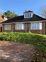 Estate Agents in Lettings : Chiltern Hills : 1 Bedroom Flat : Coningsby Road, H13 : £1,000 pcm : Click here for more details on this property