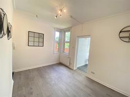 Estate Agents in Lettings : Chiltern Hills : 0 Bedroom Flat : Priory Road, Hp13 : £1,100 pcm : Click here for more details on this property