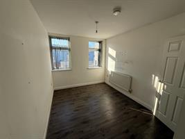 Estate Agents in Lettings : Chiltern Hills : 2 Bedroom Apartment : Corporation Street, Hp13 : £1,250 pcm : Click here for more details on this property