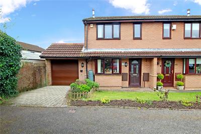 Oakleafe Drive, Pontprennau, Cardiff