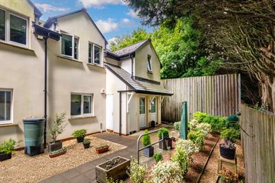 Cherry Orchard Road, Lisvane, Cardiff