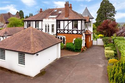 Cyncoed Road, Cyncoed, Cardiff.