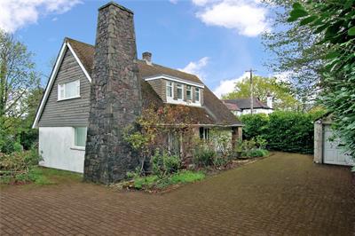 Hollybush Road, Cyncoed, Cardiff