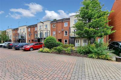 Tadros Court, High Wycombe