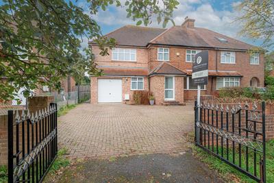 Cressex Road, High Wycombe
