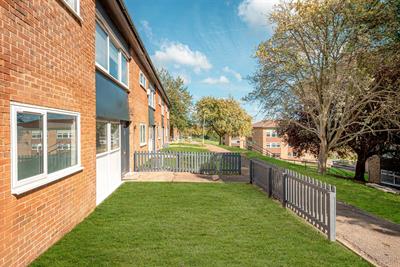 47 Longland Way, High Wycombe