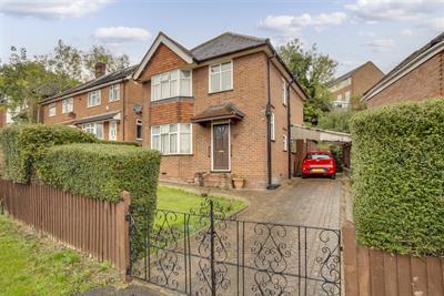 Whitelands Road, High Wycombe