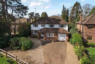 WEST BYFLEET