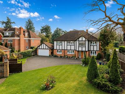 WEST BYFLEET