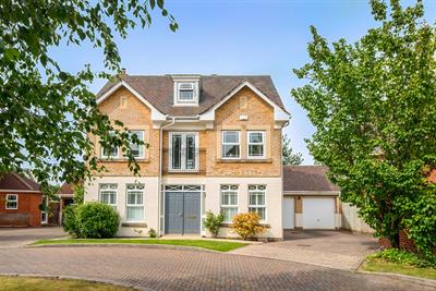 DEEPCUT, CAMBERLEY