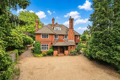 SOUTH WOKING