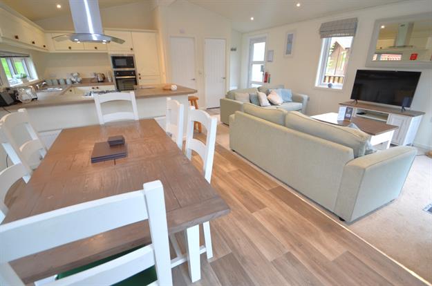 Open Plan Living Room/Dining Area