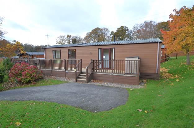 Outside Lodge & Parking