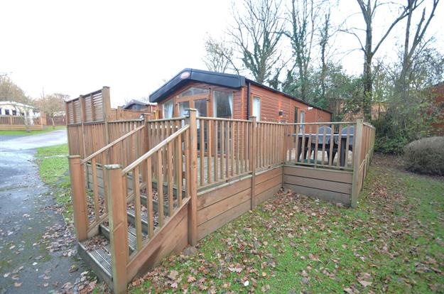 Front of Property Decking & Hot Tub