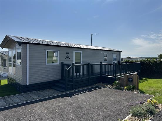 Outside of Lodge - Example of Pitch