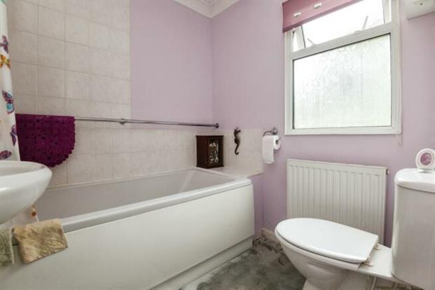 Ensuite Bathroom