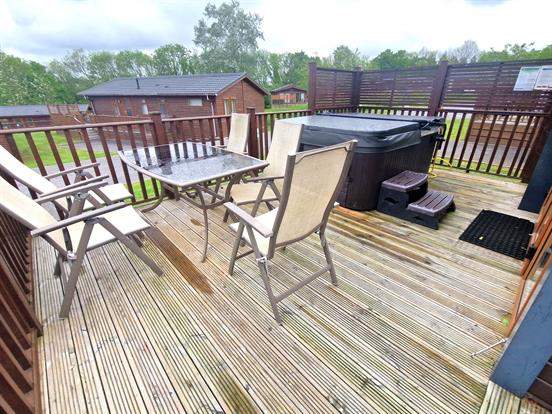 Sun Deck & Hot Tub