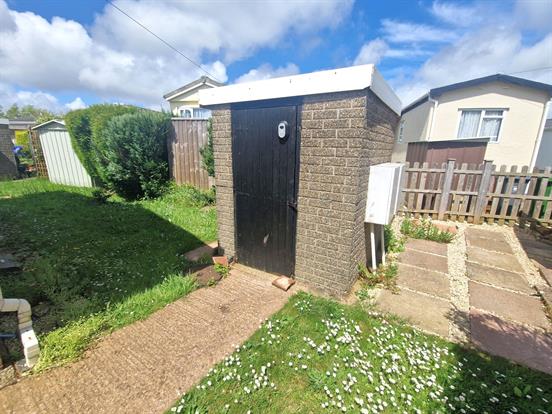 Garden & Brick Built Storage Shed