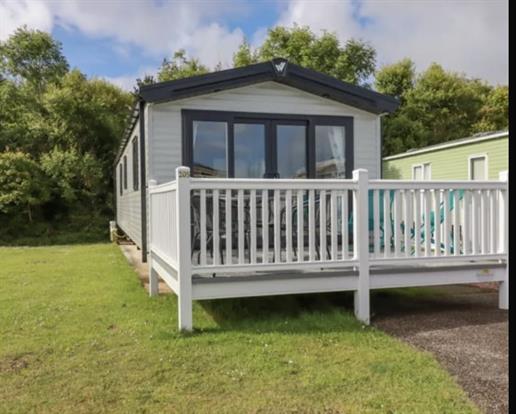 2020 Willerby Avonmore outside