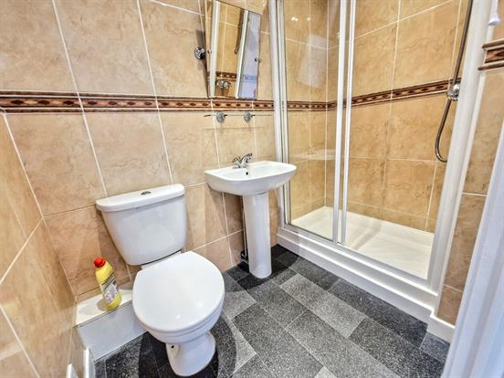 Ensuite Shower Room