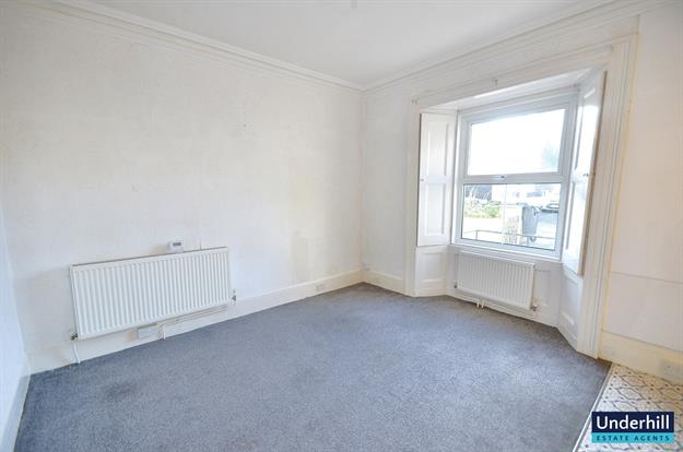 Living room / Kitchen