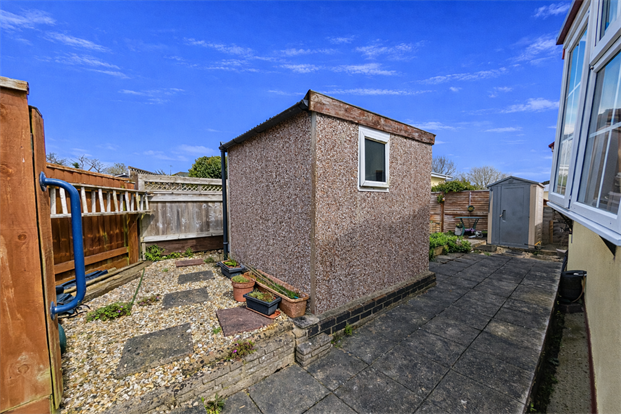 Garden & Garden Shed
