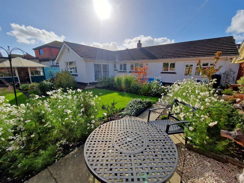 Courtenay Terrace, Starcross, Exeter