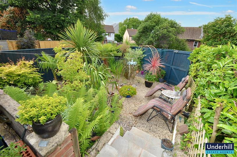 Gatehouse Close, Dawlish