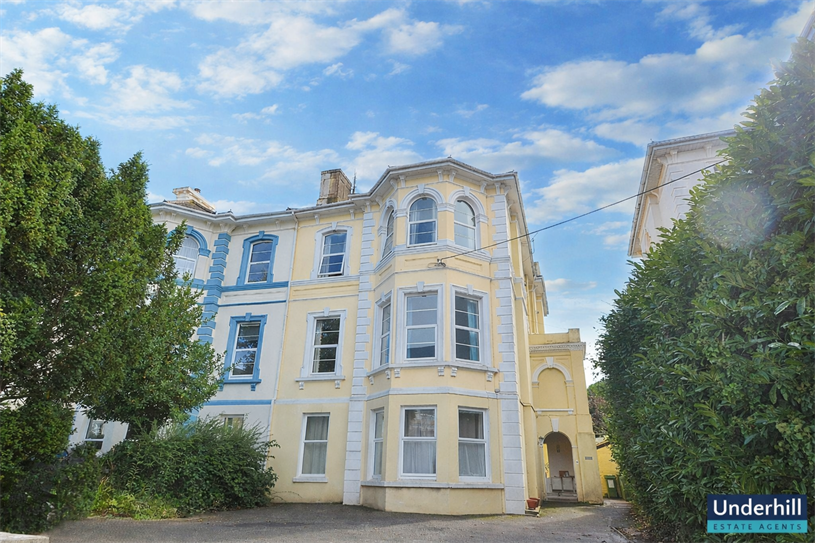 2 Barton Villas, Dawlish