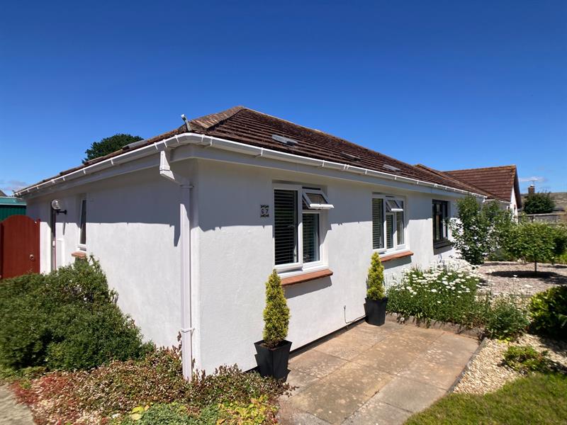 Heywood Drive, Starcross