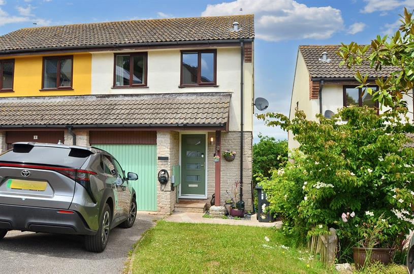 Cousens Close, Dawlish