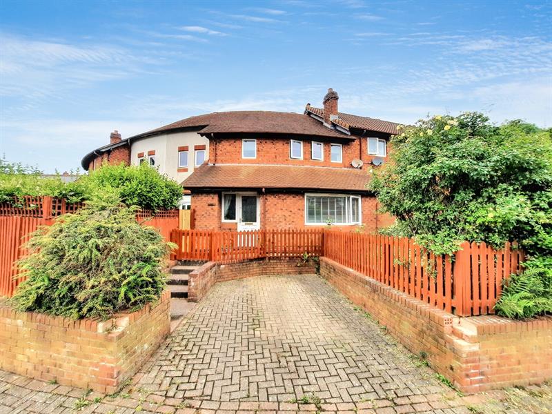 Laxton Avenue, Exeter