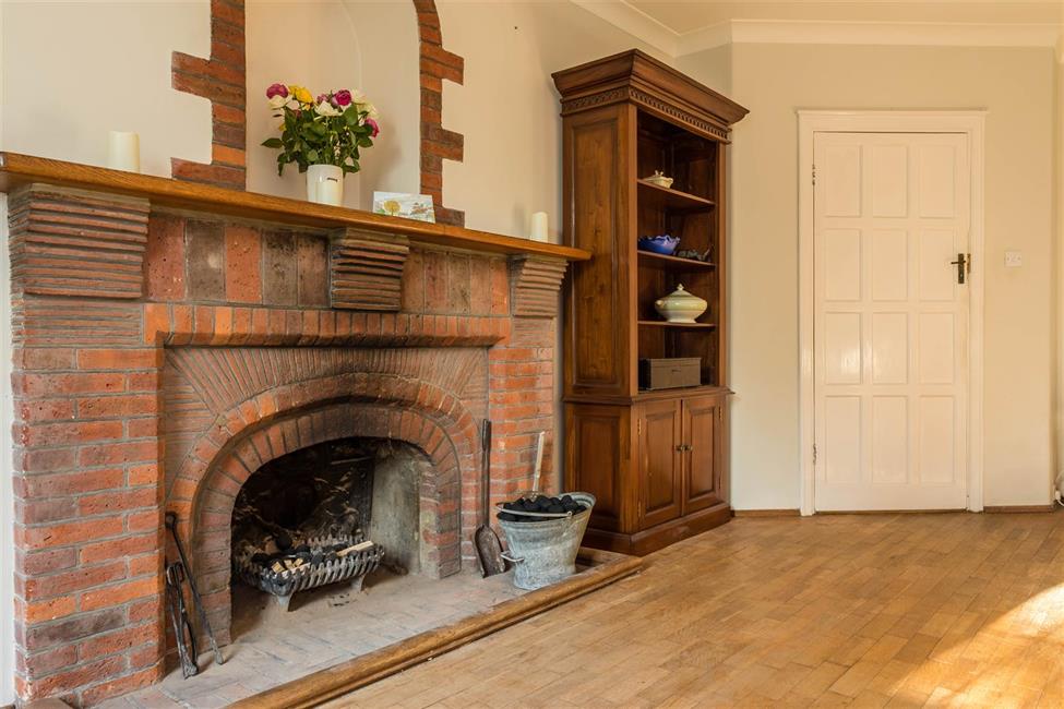 Detached House for sale in Rectory Avenue, High HP13 6HN Ford