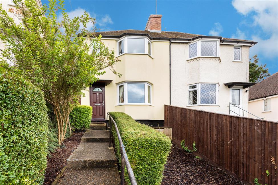 SemiDetached House for sale in Herbert Road, High HP13 7HL