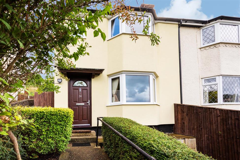 SemiDetached House for sale in Herbert Road, High HP13 7HL
