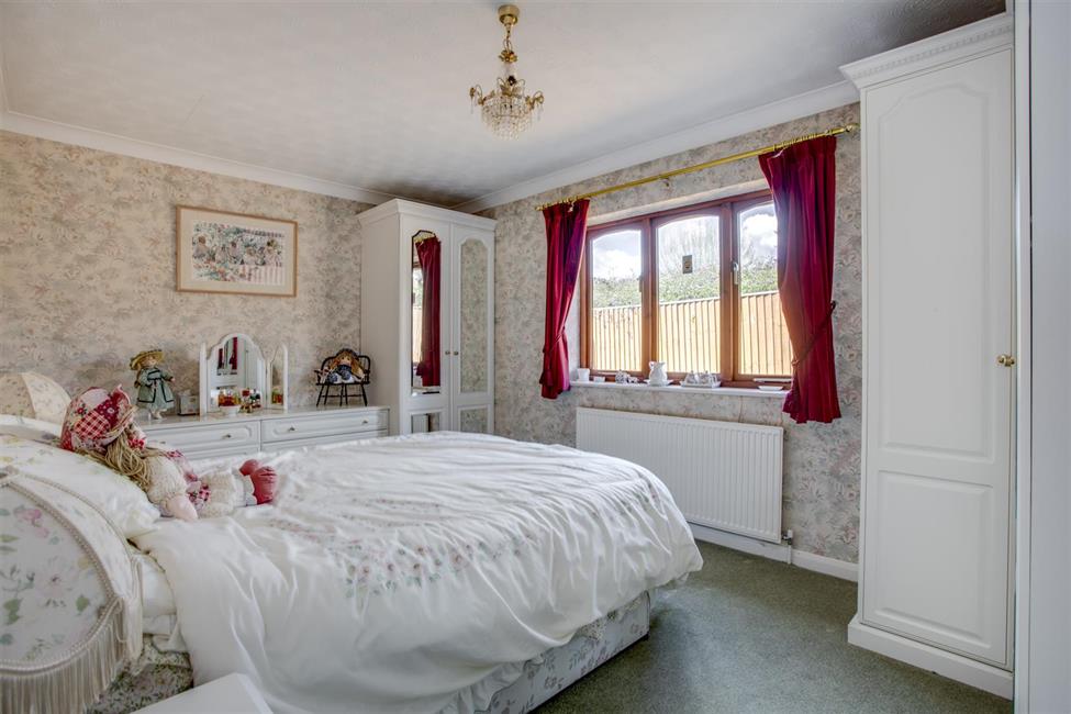 Detached Bungalow for sale in Primrose Hill, Widmer End HP15 6NS Ford