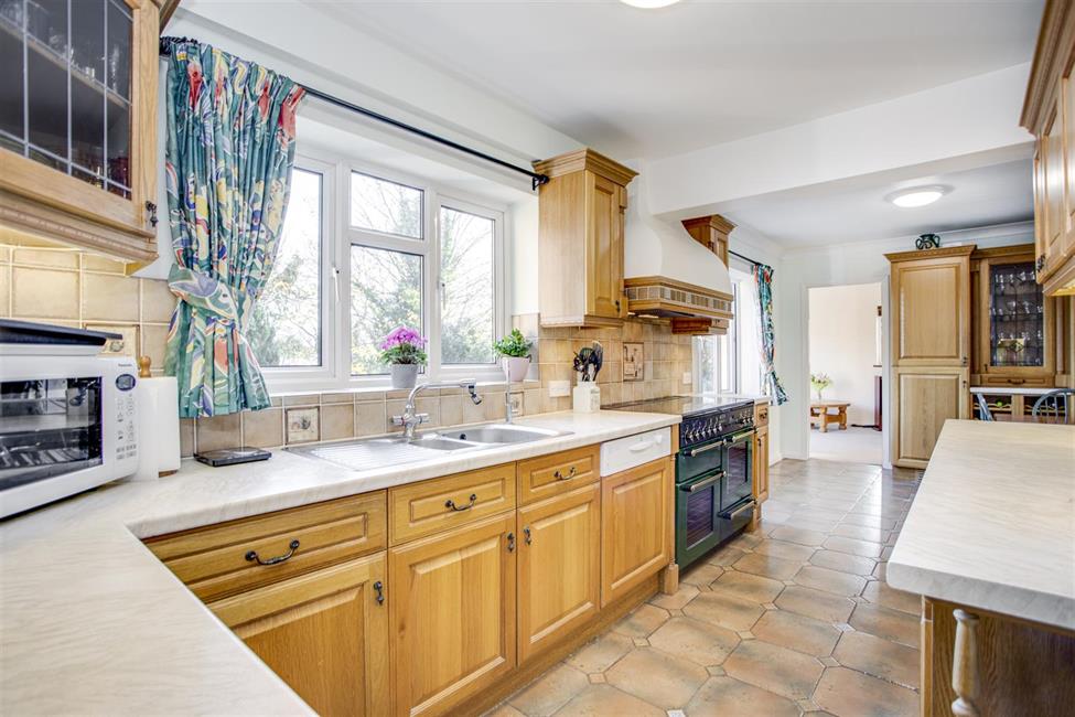 Detached House for sale in Lucas Road, High HP13 6HP Ford