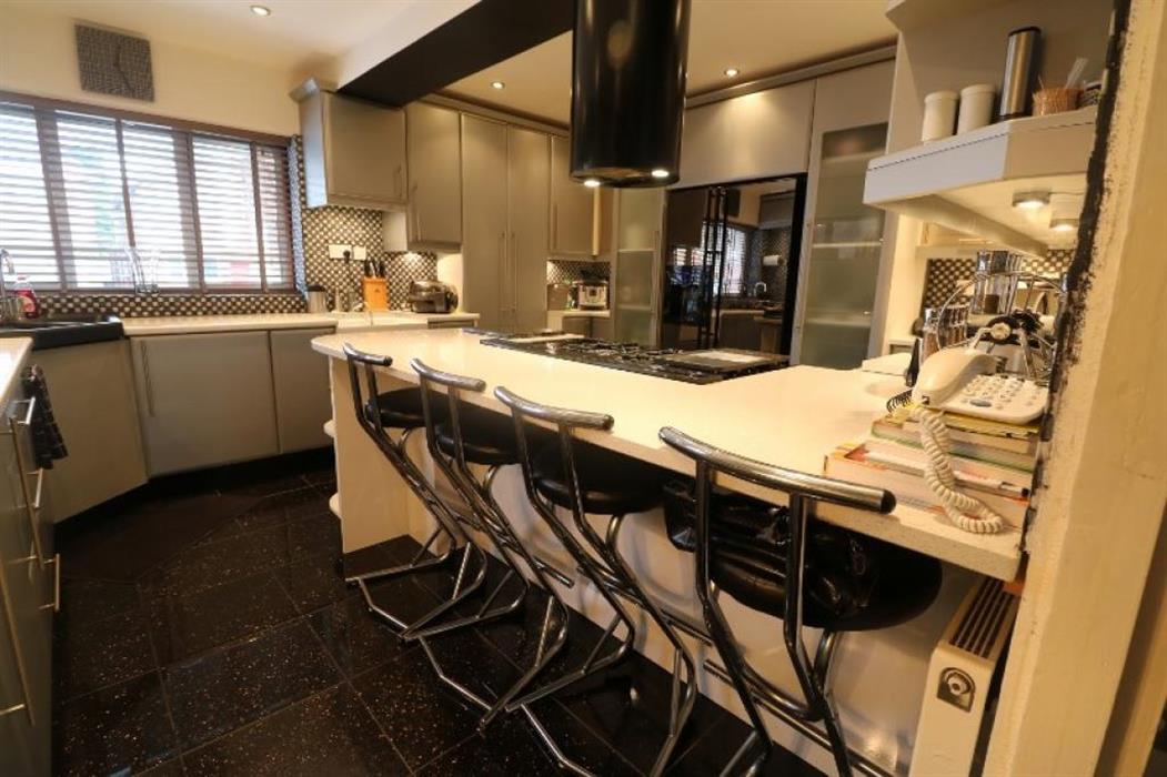 Detached House for sale in Andrew Gardens, Handsworth, B21 B21 9PW