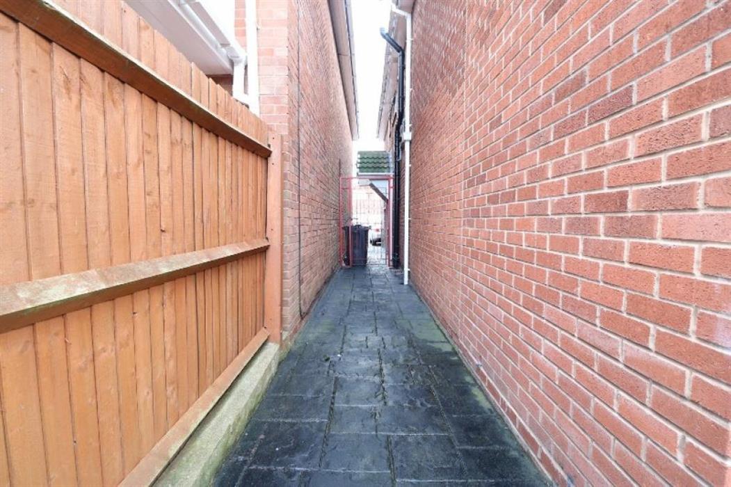 Detached House for sale in Andrew Gardens, Handsworth, B21 B21 9PW