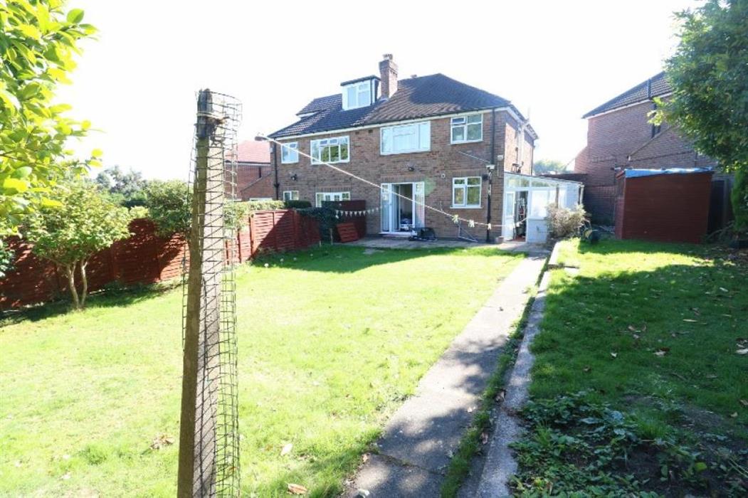 SemiDetached House for sale in Denewood Avenue, Handsworth Wood, B20