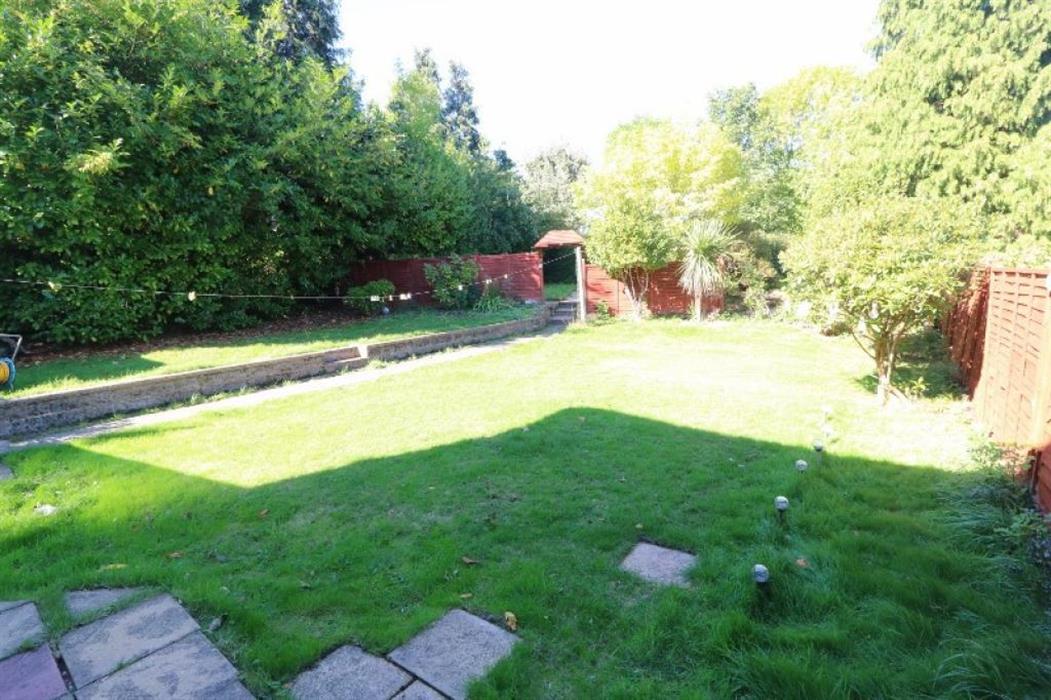 SemiDetached House for sale in Denewood Avenue, Handsworth Wood, B20