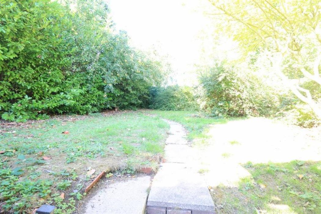 SemiDetached House for sale in Denewood Avenue, Handsworth Wood, B20