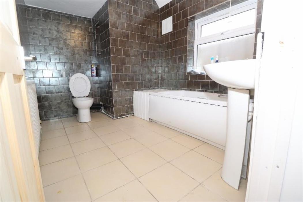 Terraced House for sale in Hamstead Road, Great Barr, B43 B43 5BJ